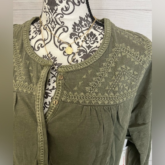 Lucky Brand | NWT Women’s Embroidered Blouse - Picture 5 of 11